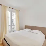 Modern Flat - 6P- Voltaire